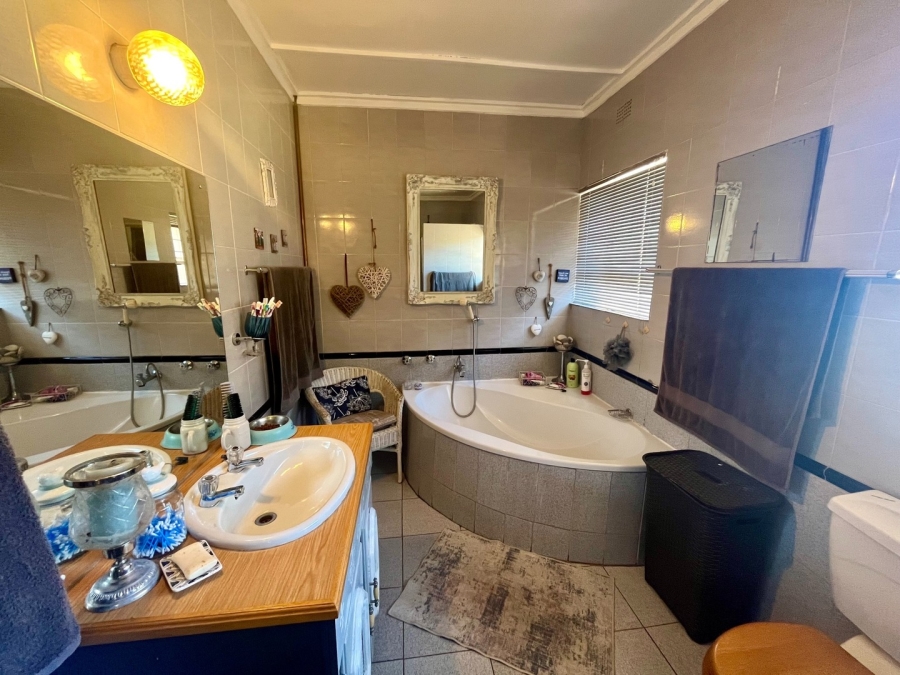 3 Bedroom Property for Sale in Doringkruin North West